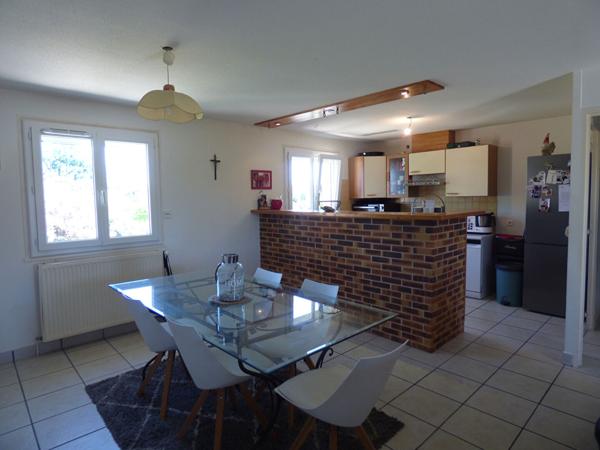 Maison 8 pièces 166 m2