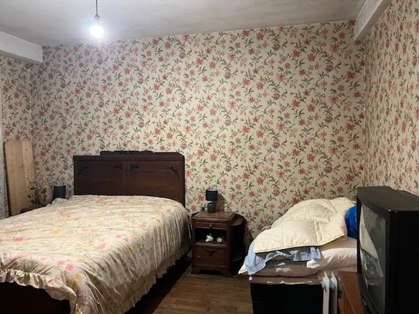 Maison à rénover située au coeur de Vayres Vayres