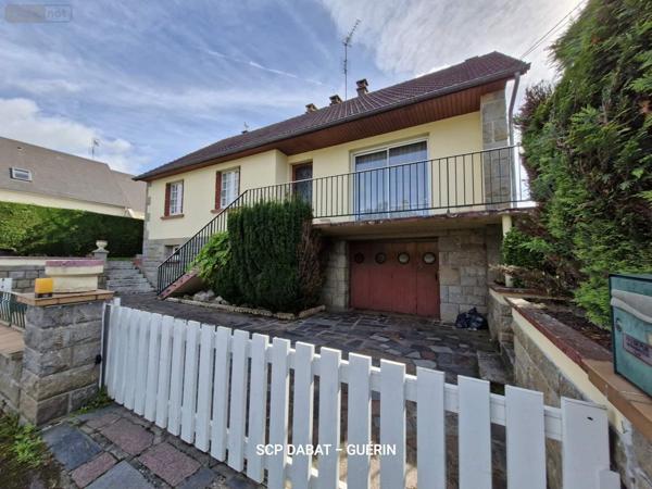 Maison à vendre à Saint-Hilaire-du-Harcouët dans la Manche (50600), ref : 8431