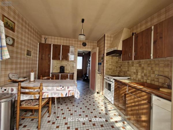 Maison à vendre à Saint-Hilaire-du-Harcouët dans la Manche (50600), ref : 8431