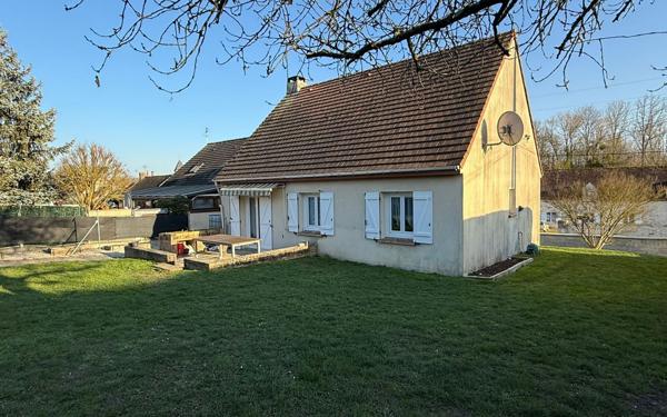 Maison à vendre    5 pièces • 104 m2 Jouy-le-Châtel