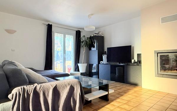 Maison à vendre    5 pièces • 104 m2 Jouy-le-Châtel