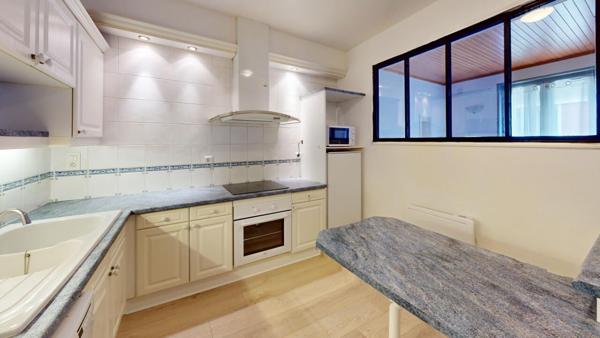 CENTRE ST-OMER : appartement 2 chambres à louer