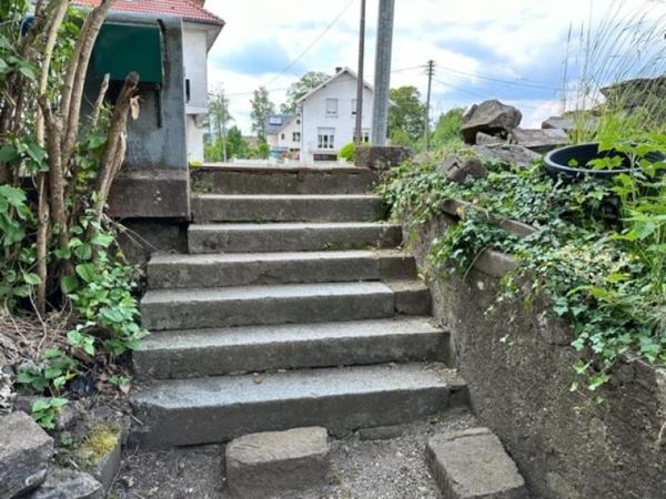 Grand appartement à rénover au Thillot .