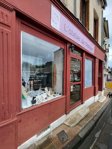 Location local commercial Nevers - 25 m² - 305 €/mois