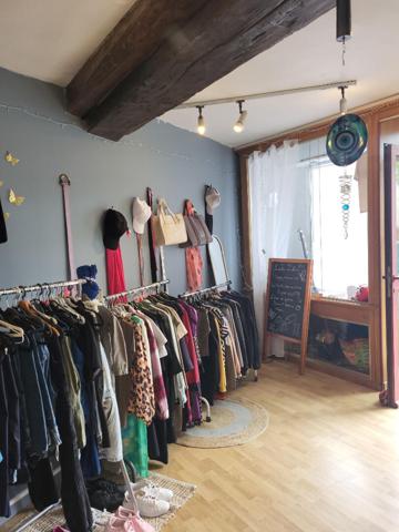 Location local commercial Nevers - 25 m² - 305 €/mois