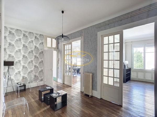 Appartement F6 de caractère avec beaux volumes - Centre Vill Bar-le-duc Appartement F6 de caractère avec beaux volumes - Centre Vill Bar-le-duc