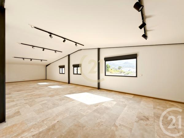 à vendre  210 m2 CALVI - 202