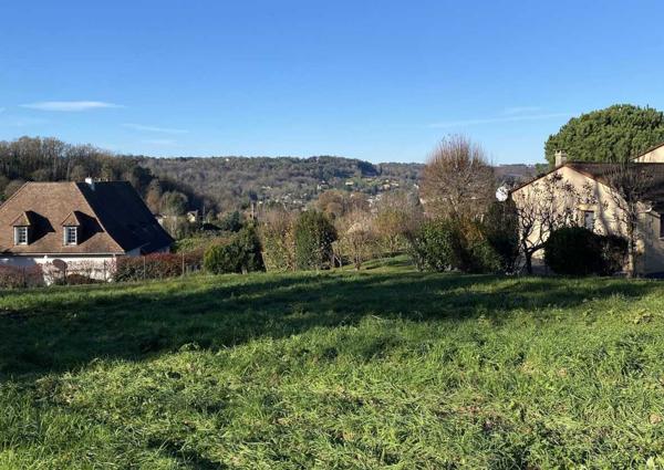 Terrain constructible - Sarlat-la-caneda Terrain Constructible avec vue dégagée sur Sarlat la Canéda