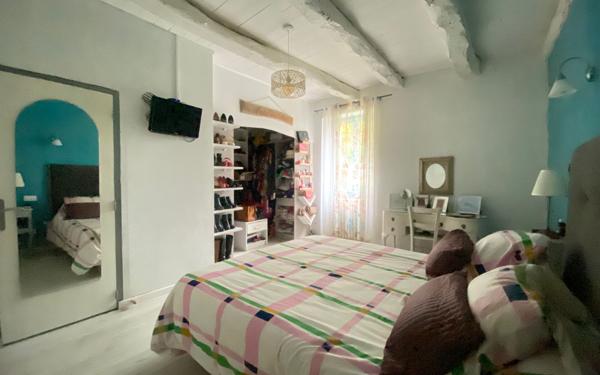 Maison à vendre    6 pièces •  Caussade