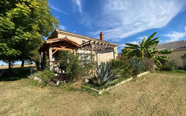 Maison à vendre    6 pièces •  Caussade