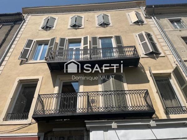 L'élégance d'un ancien hôtel particulier aménagé au confort actuel