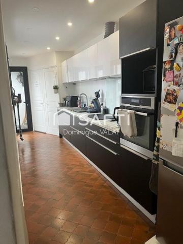 L'élégance d'un ancien hôtel particulier aménagé au confort actuel