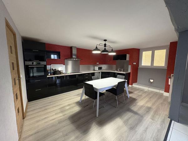 Maison à 9KM de AUNEAU (28700) 5 pièce(s) 185 m2