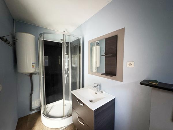 Maison à 9KM de AUNEAU (28700) 5 pièce(s) 185 m2