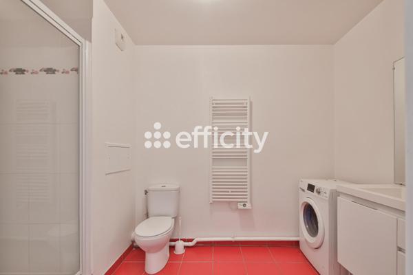 Appartement
         2 pièces
        - 41 m² 225 000 € *