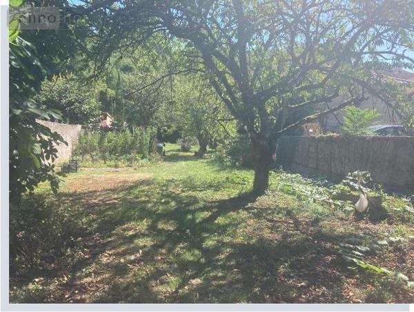 Terrain à Batir à vendre à Meximieux dans l'Ain (01800), ref : 01067-905