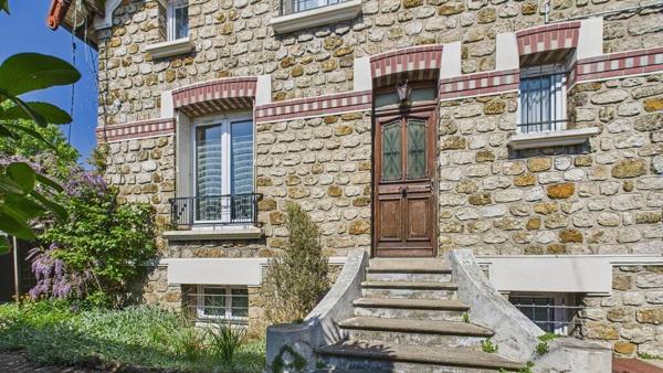 MAISON MEULIÈRE 5 PIÈCES 115 m² À ATHIS-MONS, SECTEUR CALME PROCHE TRAMWAY