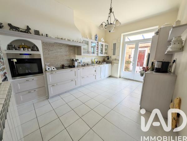 Maison à vendre 5 pièces 173 m² Vacqueyras