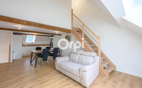 Appartement à vendre    4 pièces • 80 m2 Saint-Amand-les-Eaux