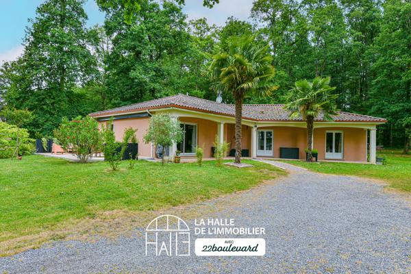 Maison
         6 pièces
        - 160 m² 296 400 € *