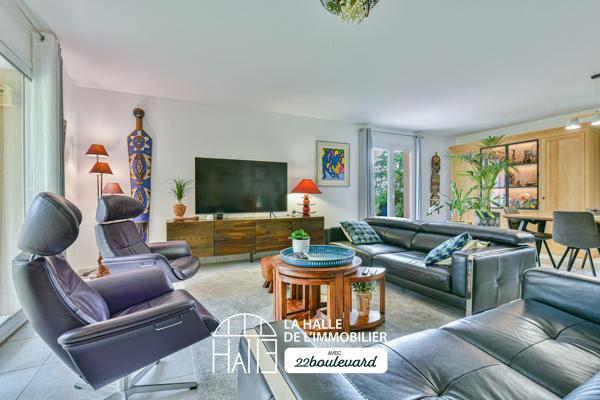 Maison
         6 pièces
        - 160 m² 296 400 € *
