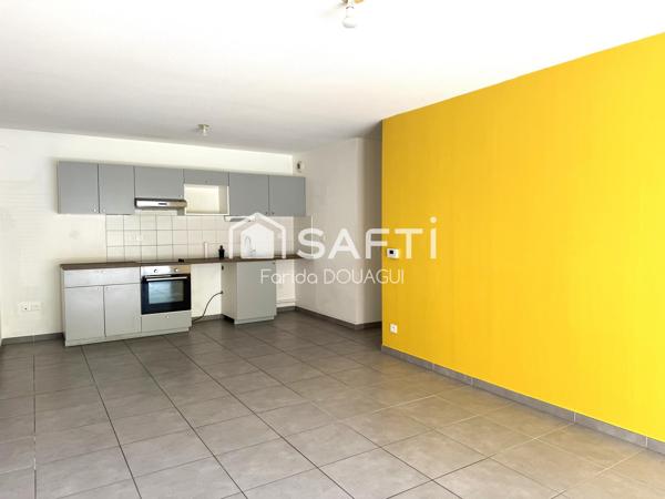 T4 récent avec terrasse 30 m² + parkings – Lumineux et moderne