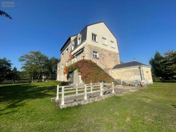 Maison à vendre à Saint-Hilaire-Saint-Florent dans le Maine-et-Loire (49400), ref : 49075-811