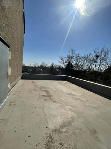 Maison à vendre à Saint-Hilaire-Saint-Florent dans le Maine-et-Loire (49400), ref : 49075-811