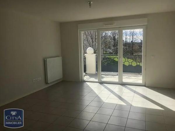 Appartement à louer 2 pièces 54.1m² Pau (64000)
