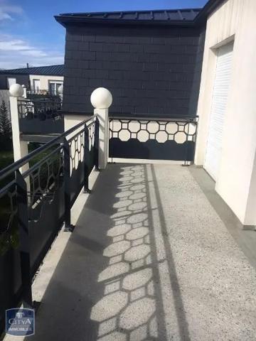 Appartement à louer 2 pièces 54.1m² Pau (64000)