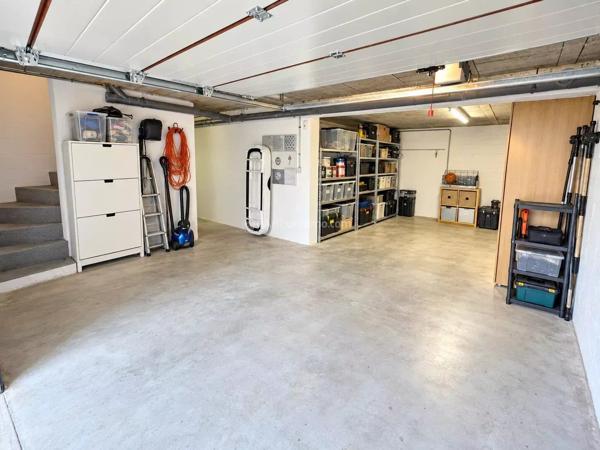 Vente                                                      Maison
                        
                     7 pièces                      194 m2                     à Bailly-Romainvilliers