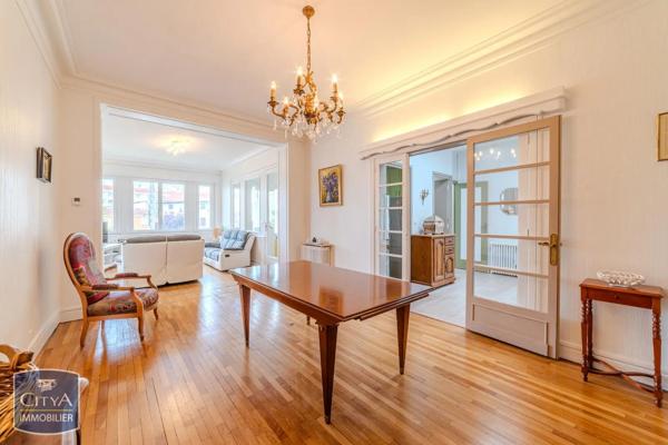 Maison à vendre 7 pièces 196.12m² Roanne (42300)