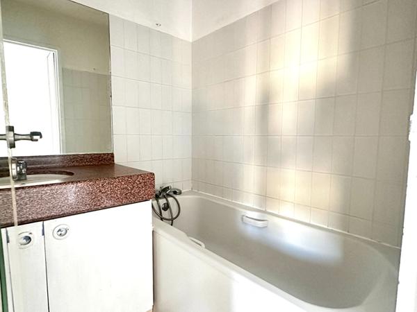 LA ROCHELLE - STUDIO HYPER-CENTRE VILLE  La rochelle