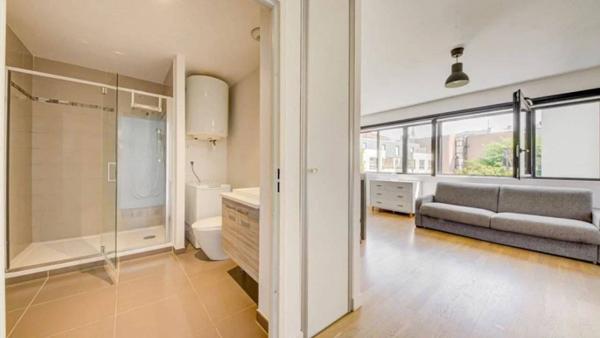 Studio lumineux 24 m² — À deux pas du métro Ménilmontant