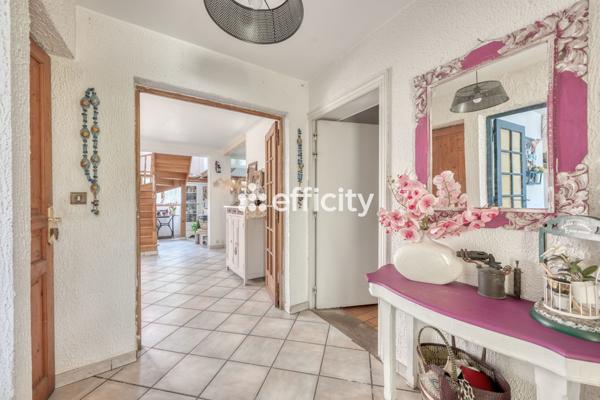 Maison 8 pièces - 153 m² Exclusivité efficity