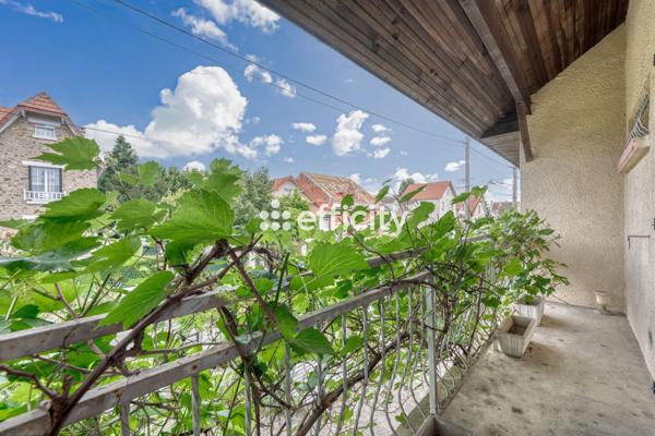 Maison 8 pièces - 153 m² Exclusivité efficity