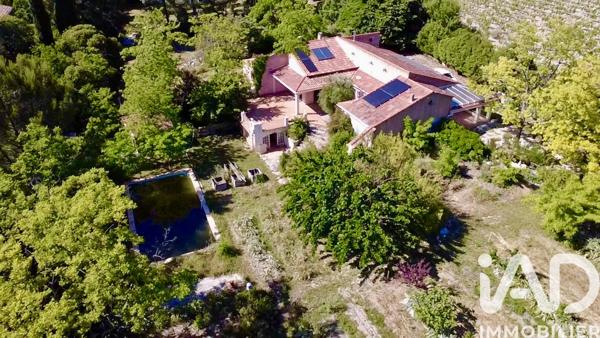 Maison à vendre 4 pièces 265 m² Cassis
