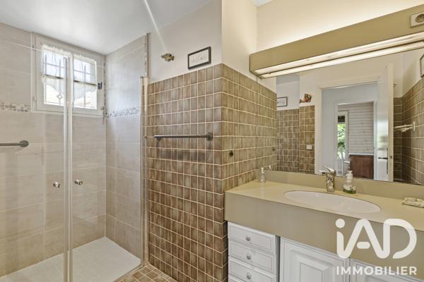 Maison à vendre 4 pièces 122 m² Mouans-Sartoux