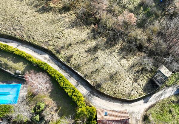 Maison de vigne avec vue exceptionnelle sur le Viaduc de Millau