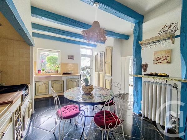 Maison à vendre  7 pièces - 203,97 m2 ROCHEFORT - 17