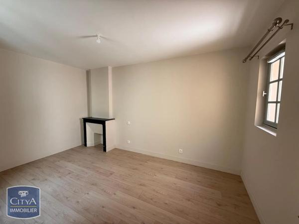 Appartement à louer 2 pièces 42.3m² Aix-en-Provence (13100)