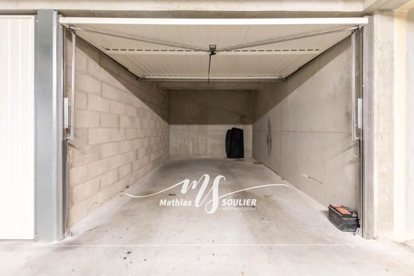 T3 de 64 m² avec terrasse de 46 m² et garage fermé