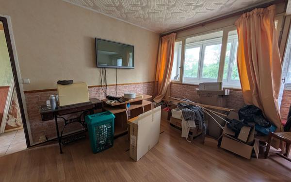 Appartement à vendre    5 pièces • 81,32 m2 Ris-Orangis