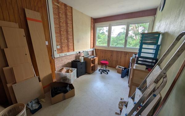 Appartement à vendre    5 pièces • 81,32 m2 Ris-Orangis