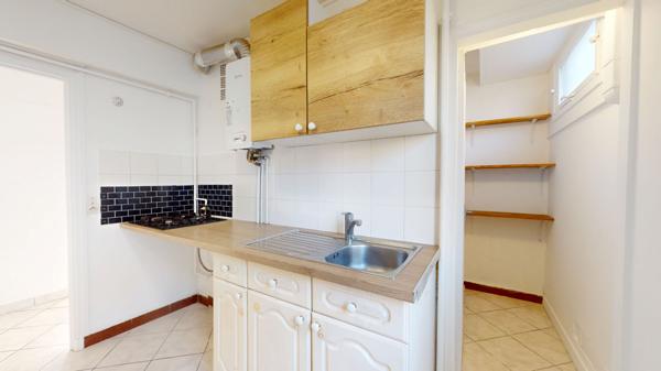 Appartement refait à neuf à Alfortville 3 pièces 57.91 m² avec une cave