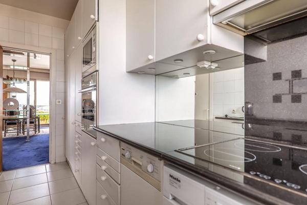 3/4 pièces Dernier étage avec balcons, vue dégagée