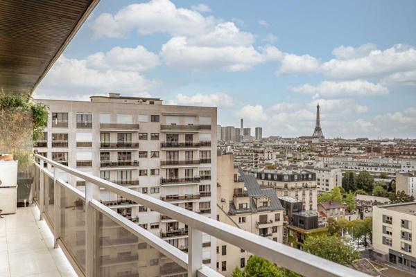 3/4 pièces Dernier étage avec balcons, vue dégagée