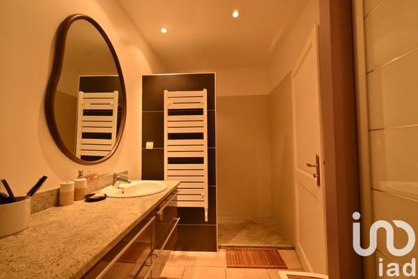 Maison de village 3 pièces de 76 m² à Luz-Saint-Sauveur (65120)