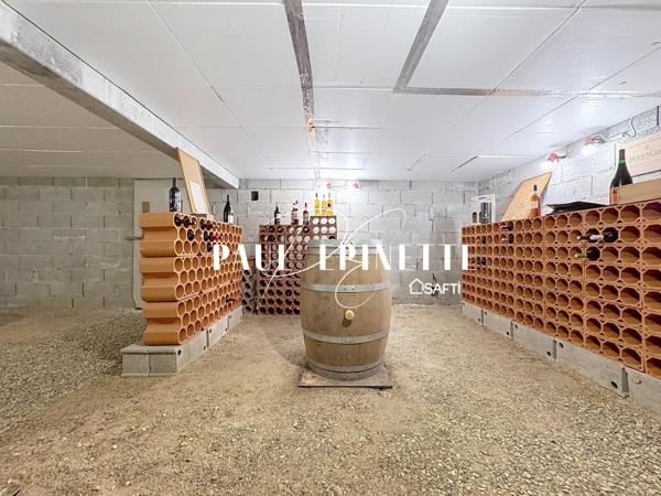 Maison 7 pièces avec piscine et garage